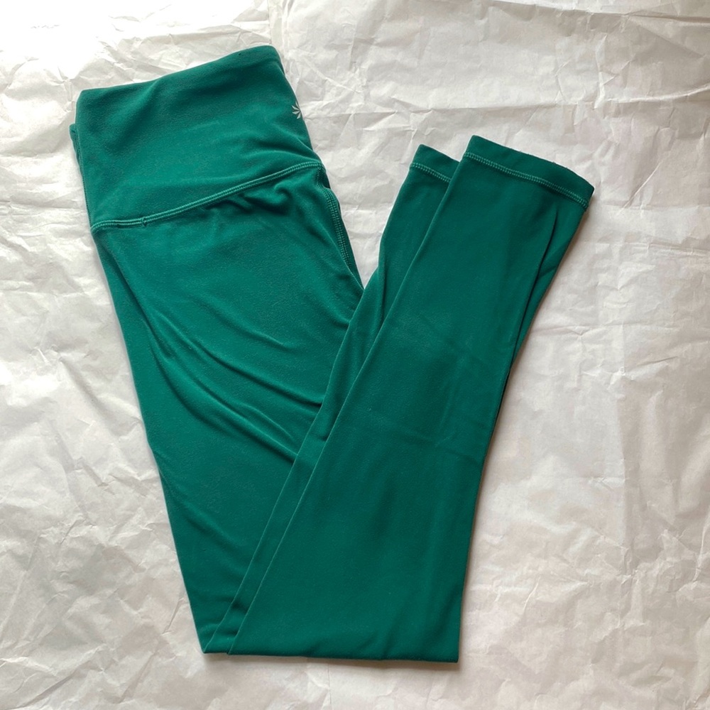 Athleta Elation 7/8 Tight with Powervita Fabric